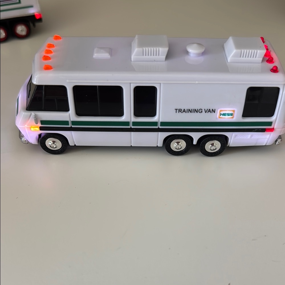 Hess Mini Toy Truck and Vehicles Set - White and Green - Picture 2 of 6